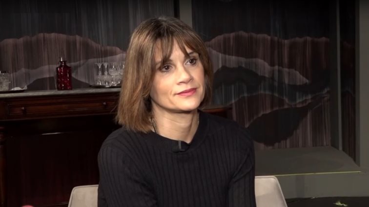 Άννα Μαρία Παπαχαραλάμπους: "Δεν ξεπερνιέται η απώλεια - Αντικαθίσταται η παρουσία από την απουσία"