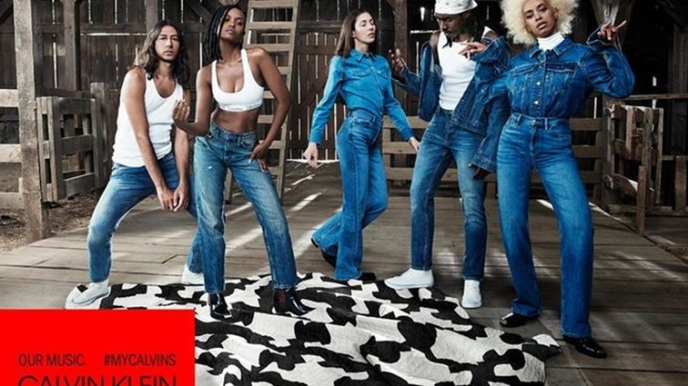 Solange Knowles: Πρωταγωνιστεί στην πιο cool καμπάνια του Calvin Klein

