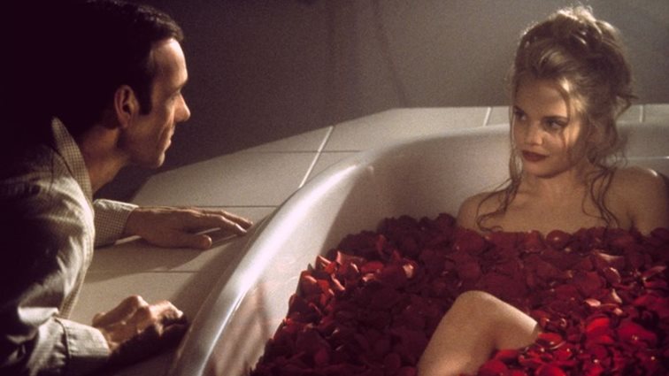 Τα θετικά και τα αρνητικά της σχέσης με πολύ μικρότερη κοπέλα
: Όλα όσα πρέπει να ξέρεις για αυτήν που σου έχει κλέψει την καρδιά!