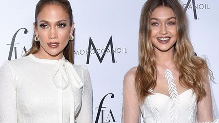 LA Fashion Awards: Οι λαμπερές παρουσίες στο κόκκινο χαλί