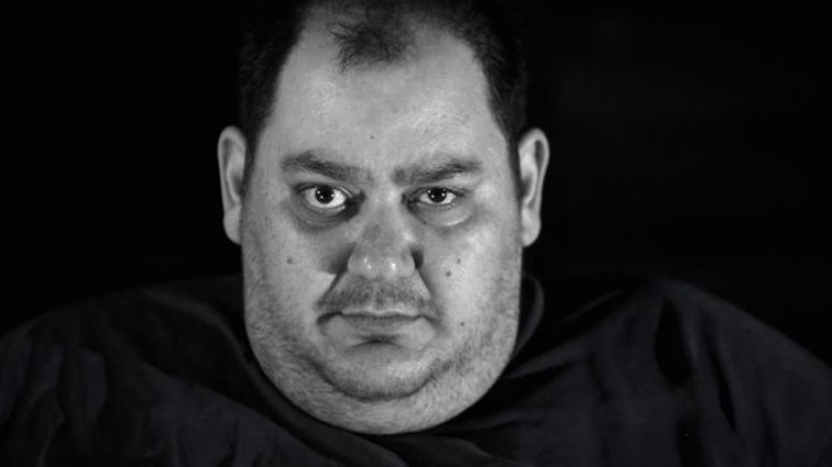 Βαγγέλης Ρωμνιός: Θλίψη στον καλλιτεχνικό χώρο: «Έφυγε» από τη ζωή σε ηλικία 36 ετών