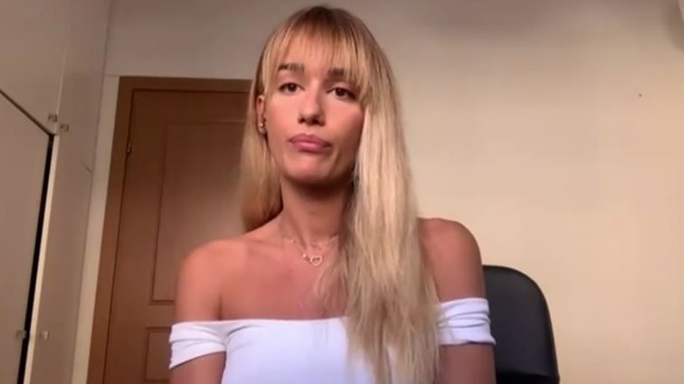 Έλενα Κώσντα: &quot;Αναγκάστηκα μετά από λεκτική επίθεση από τον ιδιοκτήτη του μαγαζιού να φύγω&quot;