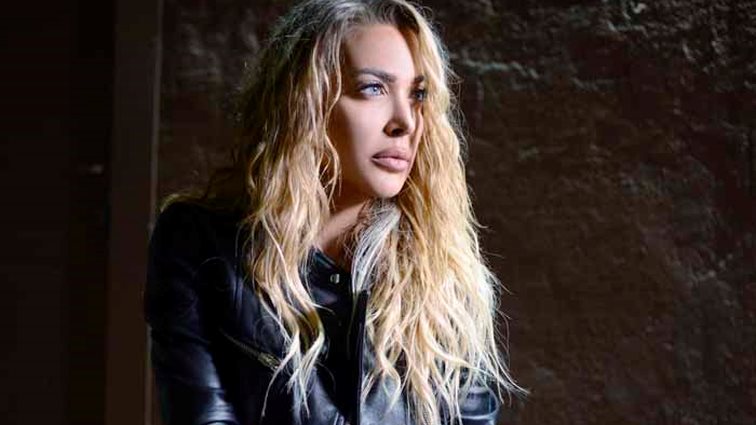 Αμαρυλλίς: Με ανατρεπτικό look στα γυρίσματα του νέου της video clip!