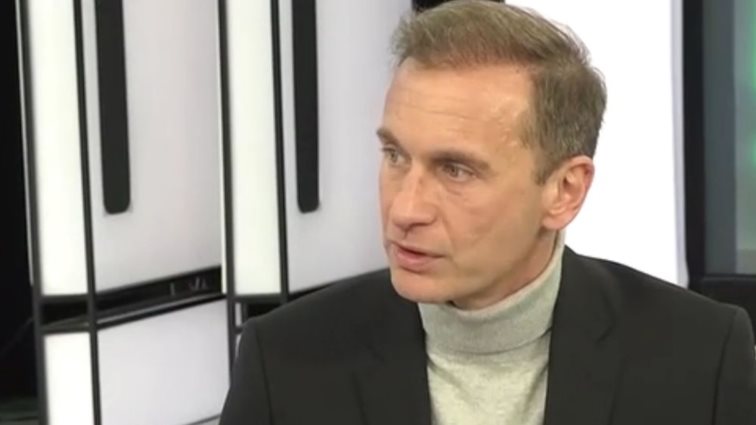 Γιώργος Γρηγοριάδης: "Φυσικά και υπήρχαν κροκοδείλια δάκρυα στην κηδεία του Γιώργου Παπαδάκη"