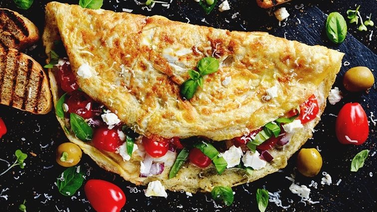 Χρήσιμα tips για να φτιάξεις την τέλεια ομελέτα: Το πιο εύκολο φαγητό έχει τα μυστικά του