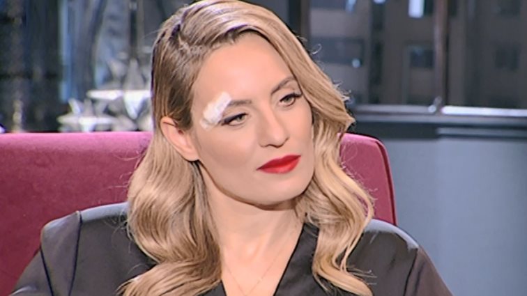 Ελεονώρα Μελέτη: Εμφανίστηκε τραυματισμένη στην πρώτη εκπομπή της χρονιάς!