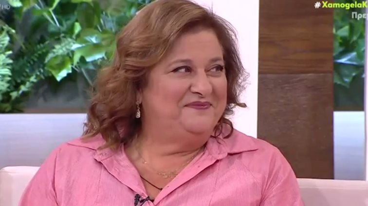 Ελισάβετ Κωνσταντινίδου: "Δεν έχω δει σκηνοθέτη να αγαπά τόσο πολύ τους ηθοποιούς όσο ο Πέτρος Φιλιππίδης"