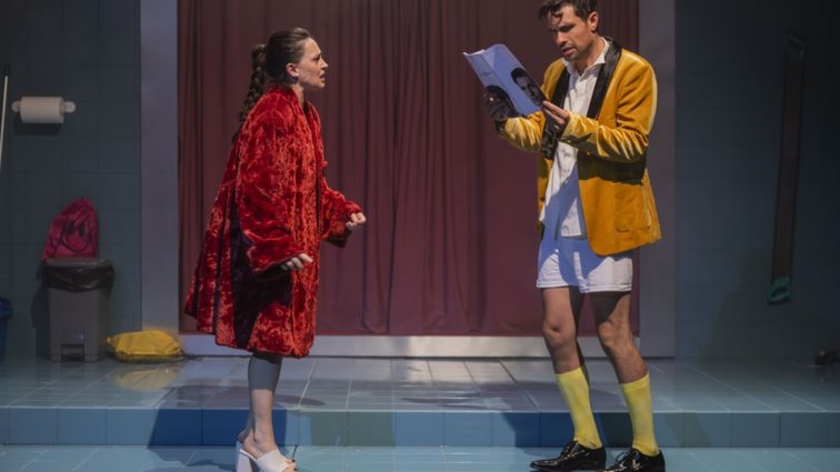 "Ο Άσχημος" επιστρέφει για δεύτερη χρονιά  στο Νέο Θέατρο Βασιλάκου