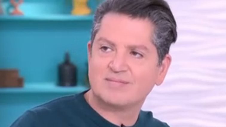 Ξέσπασε ο Γιάννης Πουλόπουλος: &quot;Επειδή είμαι ομοφυλόφιλος θα μου απαγορεύσεις να προσευχηθώ;&quot;