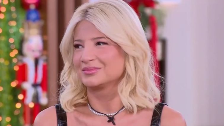Το σχόλιο της Φαίης Σκορδά: "Κατά λάθος θα έγινε"
