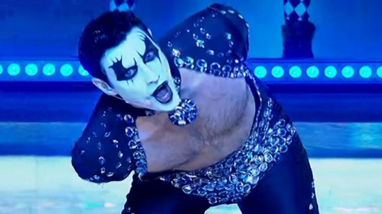 YFSF All Star | O Ίαν Στρατής "τα έσπασε" ως Robbie Williams