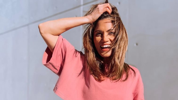 Το αγαπημένο concealer της Μαίρης Συνατσάκη γίνεται -δικαίως- διαρκώς sold out