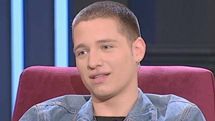 Χριστόφορος Βλαχάκης: Οι αποκαλύψεις στη Μελέτη | Το bullying, η προσωπική ζωή, το «Τατουάζ» &amp; η συγκινητική ιστορία πίσω από το όνομά του