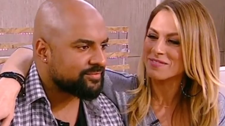 Ησαΐας Ματιάμπα: Τα υπονοούμενα για το φύλο του μωρού που περιμένει με τη σύζυγο του