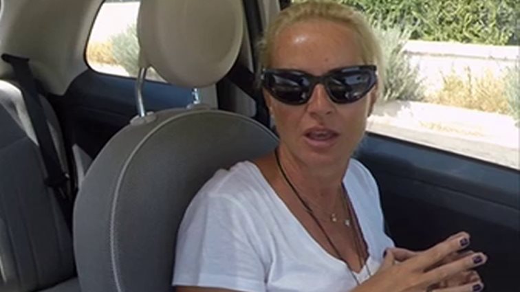 Μαρία Μπεκατώρου: Η εξομολόγηση στη Σκορδά: «Σηκώθηκα ένα πρωί και ανησυχούσα πως κάτι έχω πιάσει στο στήθος μου»