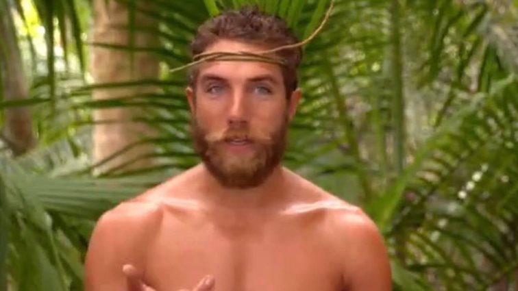 Survivor | Ο Κόρο "μιμείται" επικά τον Τριαντάφυλλο