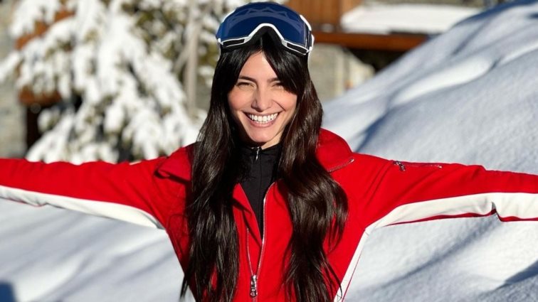 Η Ηλιάνα Παπαγεωργίου για σκι στη Γαλλία | Το φωτογραφικό άλμπουμ του ταξιδιού της