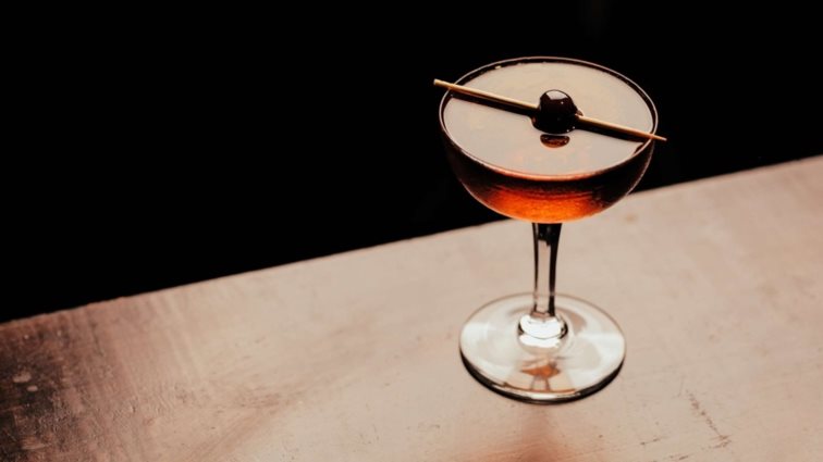 Tasty Awards 2024 x Esquire: Τα ξεχωριστά μπαρ των Αθηνών