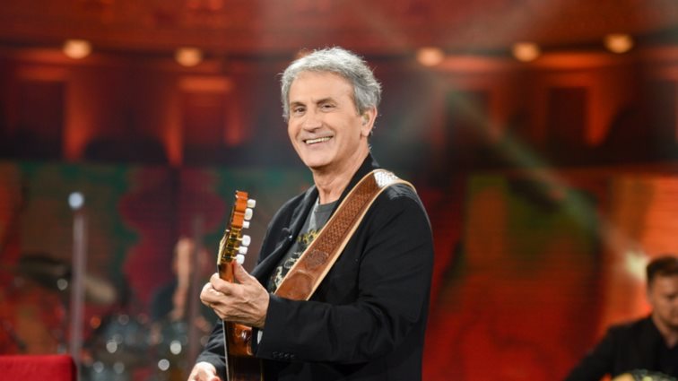 Ο Γιώργος Νταλάρας στο "Σπίτι με το MEGA"! Αυτοί οι καλλιτέχνες θα βρεθούν μαζί του επί σκηνής