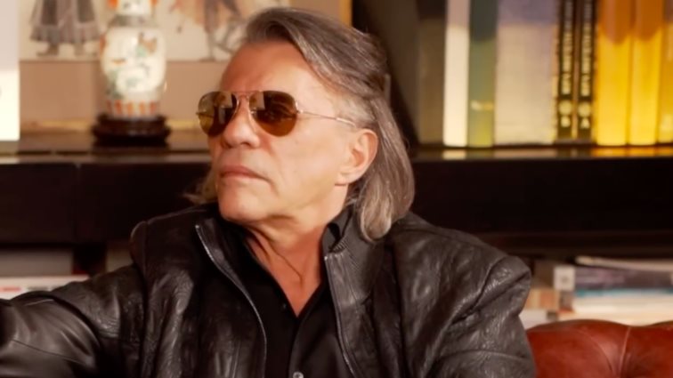 Ηλίας Ψινάκης: &quot;Δεν με παίρνει τηλέφωνο ο Σάκης Ρουβάς. Δεν μου μιλάει&quot;