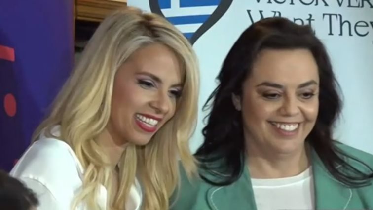 Ποιοι πρώην εκφωνητές της "Eurovision" δείπνησαν μαζί με την φετινή αποστολή και τις Κοζάκου - Μελιτά