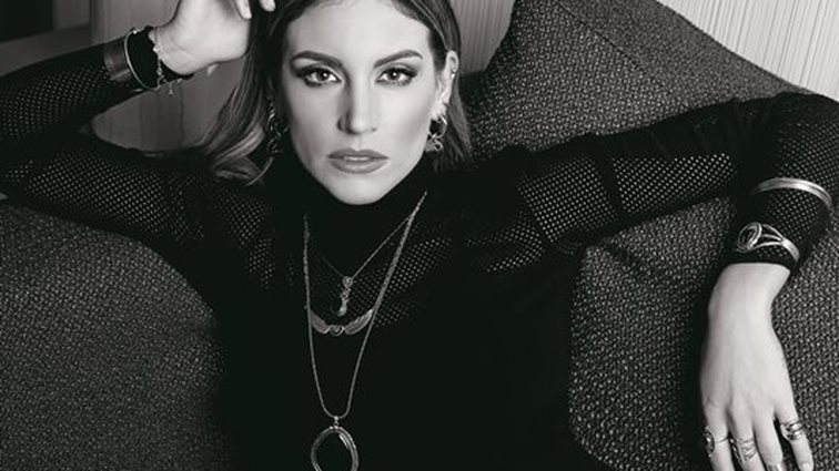 Αθηνά Οικονομάκου: Η εξομολόγηση για τον Μιχόπουλο &amp; η αποκάλυψη για τη βάφτιση του μικρού