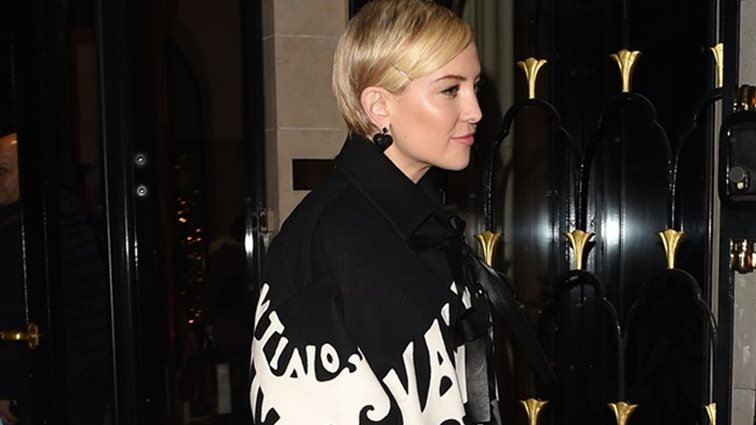 Kate Hudson: Κάνει διακοπές στη Μύκονο σε προχωρημένη εγκυμοσύνη