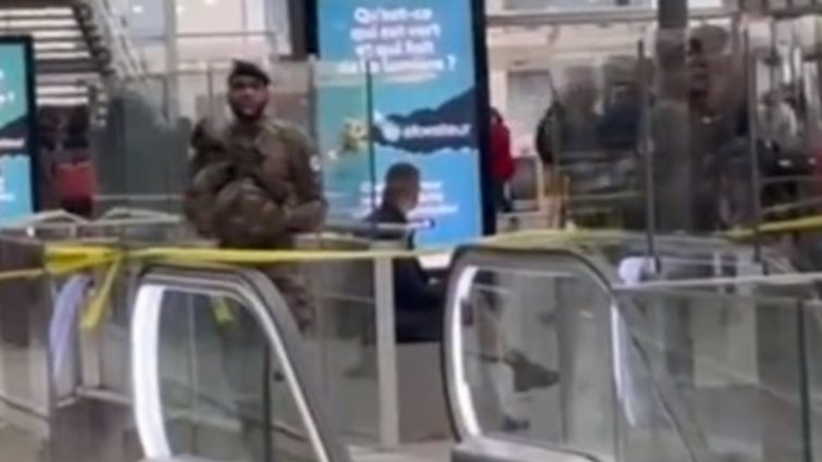 Επίθεση με μαχαίρι σε σιδηροδρομικό σταθμό στο Παρίσι - Υπάρχουν τουλάχιστον τρεις τραυματίες [βίντεο]