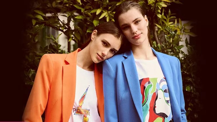 Παγκόσμια Ημέρα της Γυναίκας | Η BSB τιμά τις γυναίκες με μία exclusive συλλογή που έχουν επιμεληθεί designers και Έλληνες καλλιτέχνες