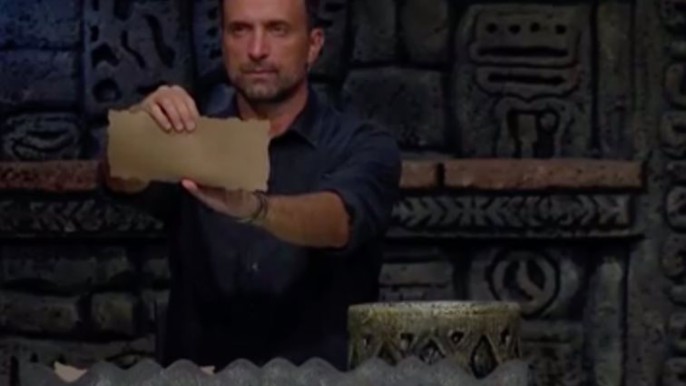 Survivor | Η απόλυτη ανατροπή με τον νέο υποψήφιο προς αποχώρηση