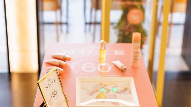 Για τη NUXE 60 Δευτερόλεπτα αρκούν για να μεταμορφώσουν το δέρμα σας!