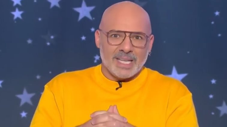 "Όταν υπάρχουν καίρια θέματα όπως ο πόλεμος ο Νίκος Μουτσινάς εκφράζεται μόνος του, δεν θα γράψω την άποψή του"