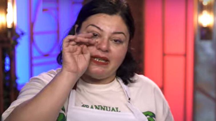 "MasterChef": Η συναισθηματική έκρηξη της Γεωργίας κατά τη δοκιμασία του Mystery Box