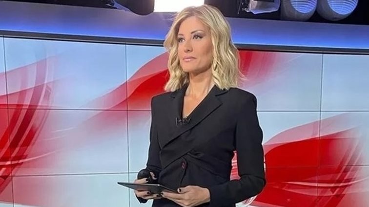 Οκτώ χρόνια πριν: H Ράνια Τζίμα με ονειρεμένο minimal νυφικό στο πλευρό του Γαβριήλ Σακελλαρίδη