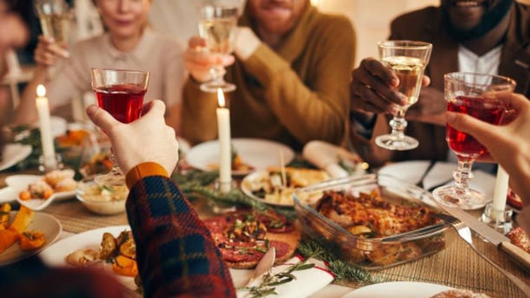 Πλησιάζουμε στις γιορτές και ο μασούτης ετοίμασε για όλους εμάς μοναδικές προσφορές σε ασυναγώνιστες τιμές!