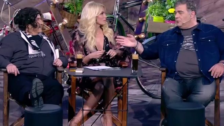 Κατερίνα Καινούργιου: Η guest εμφάνιση στη σκηνή του «Αλ Τσαντίρι» μαζί με Λαζόπουλο και Σταρόβα | Δείτε το video!