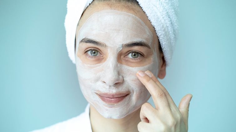 Πώς να φτιάξω μάσκα προσώπου;: Οι συνταγές μιας Ελληνίδας Γιατρού
