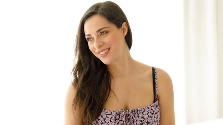 Παντρεύτηκαν η Ευαγγελία Συριοπούλου και ο Στράτος Πατσατζής - Οι διάσημοι κουμπάροι του ζευγαριού