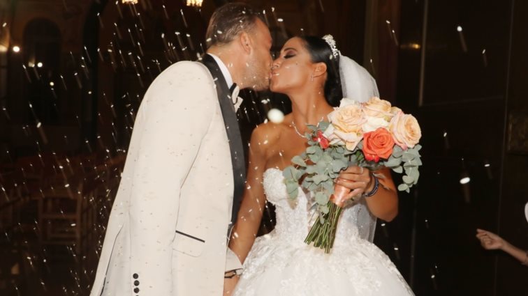 Σάκης Αρσενίου και Λαμπρινή Πλεύρη παντρεύτηκαν με θρησκευτικό γάμο!