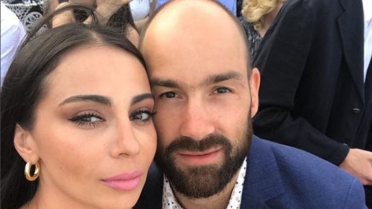 Βασίλης Σπανούλης: Περαστικά «Kill Bill» | Η τρυφερή φωτογραφία της Ολυμπίας Χοψονίδου μέσα από το νοσοκομείο
