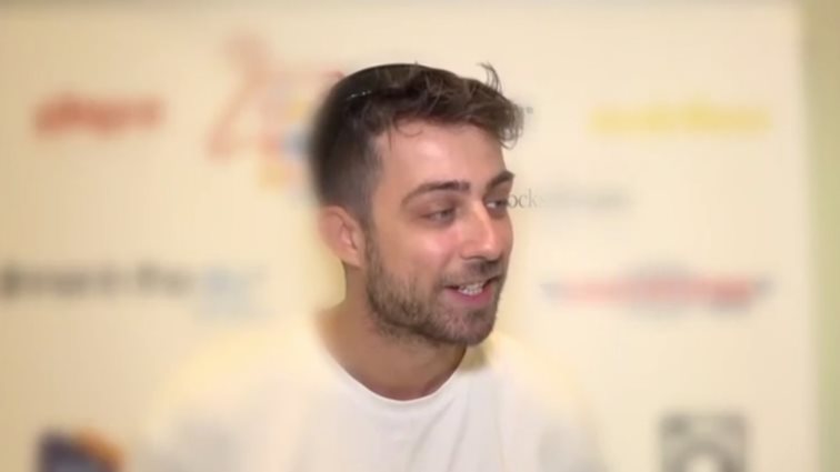 Ο Fipster απαντά στον Γιώργο Λιάγκα: "Δεν είσαι ουρακοτάγκος, μπράβο"