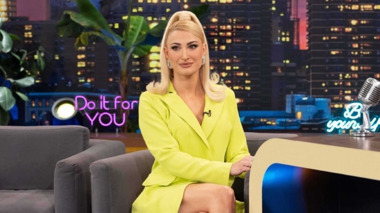 Ιωάννα Τούνη: &quot;Πόσο τέρας φαίνομαι από τα social media; Τσάμπα τα φίλτρα&quot;