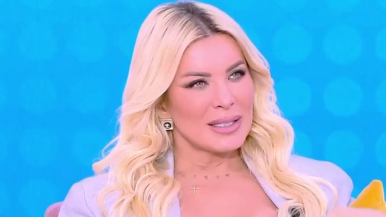 Κατερίνα Καινούργιου: Σε άκουγα να μιλάς και σκεφτόμουν "Μακάρι να τα πω κι εγώ αυτά για τον άνδρα μου"