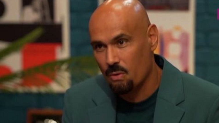 Δημήτρης Σκουλός: "Ήμουν μικρούλης, κοντούλης...με πλάκωναν και στο ξύλο"