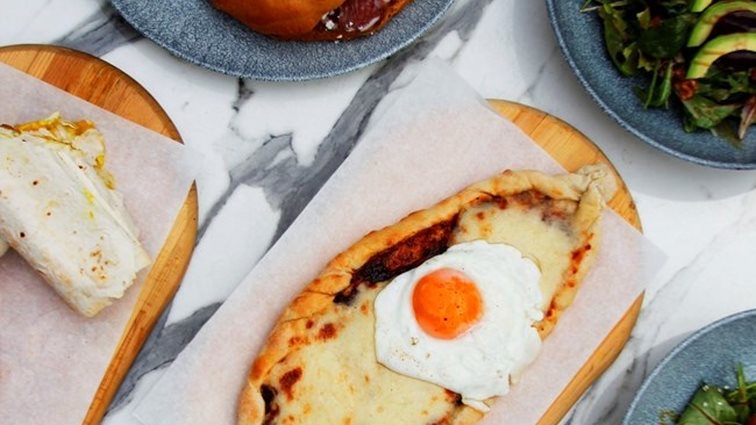 Follow now!: Αυτός είναι ο Έλληνας food blogger που πρέπει να ακολουθήσεις στο Instagram