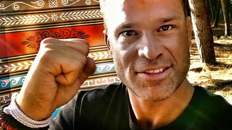 Κώστας Σόμμερ: Η πρώτη φωτογραφία των παικτών του Survival Secret