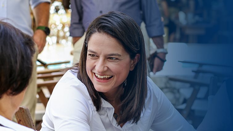 Νίκη Κεραμέως: Η τρυφερή φωτογραφία με τους γιους της