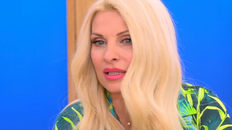 Ελένη Μενεγάκη: Άκουσε Θεοδωρίδου στον αέρα της εκπομπής &amp; δεν μπορούσε να σταματήσει να δακρύζει! Δείτε το video