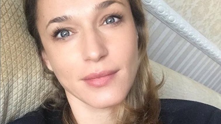 Κάτια Ζυγούλη : Αποκαλύπτει τι κάνει κάθε πρωί στα μαλλιά της και πώς βάφεται