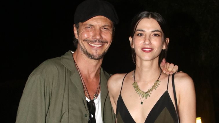 Ιωάννης Παπαζήσης &amp; Αναστασία Παντούση | Η σπάνια selfie του ζευγαριού από το Παρίσι